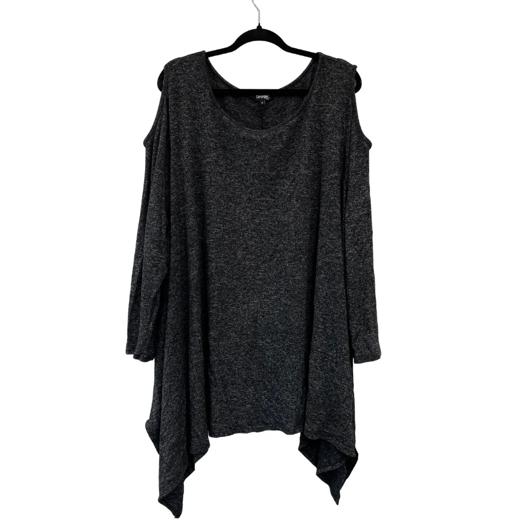 Cozy cold shoulder top - 5X/6X