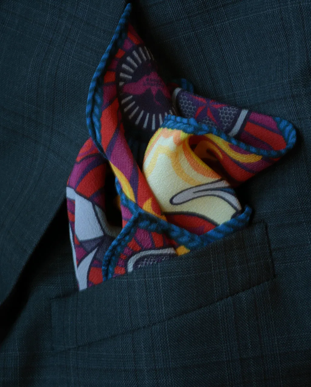 Love Hurts – Silk Pocket Square Gothic