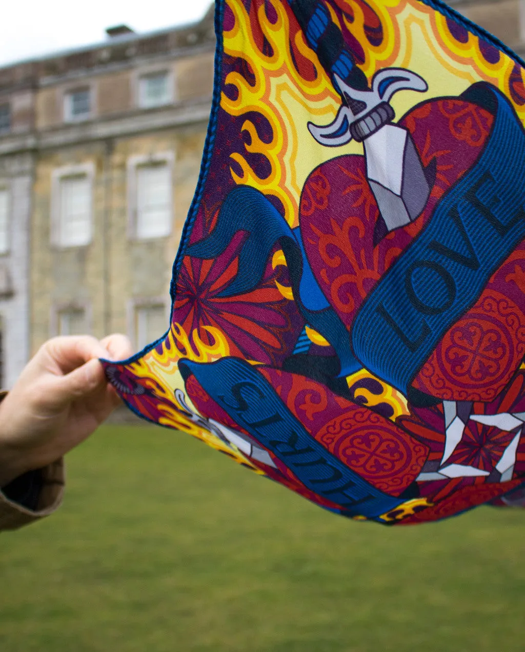 Love Hurts – Silk Pocket Square Gothic