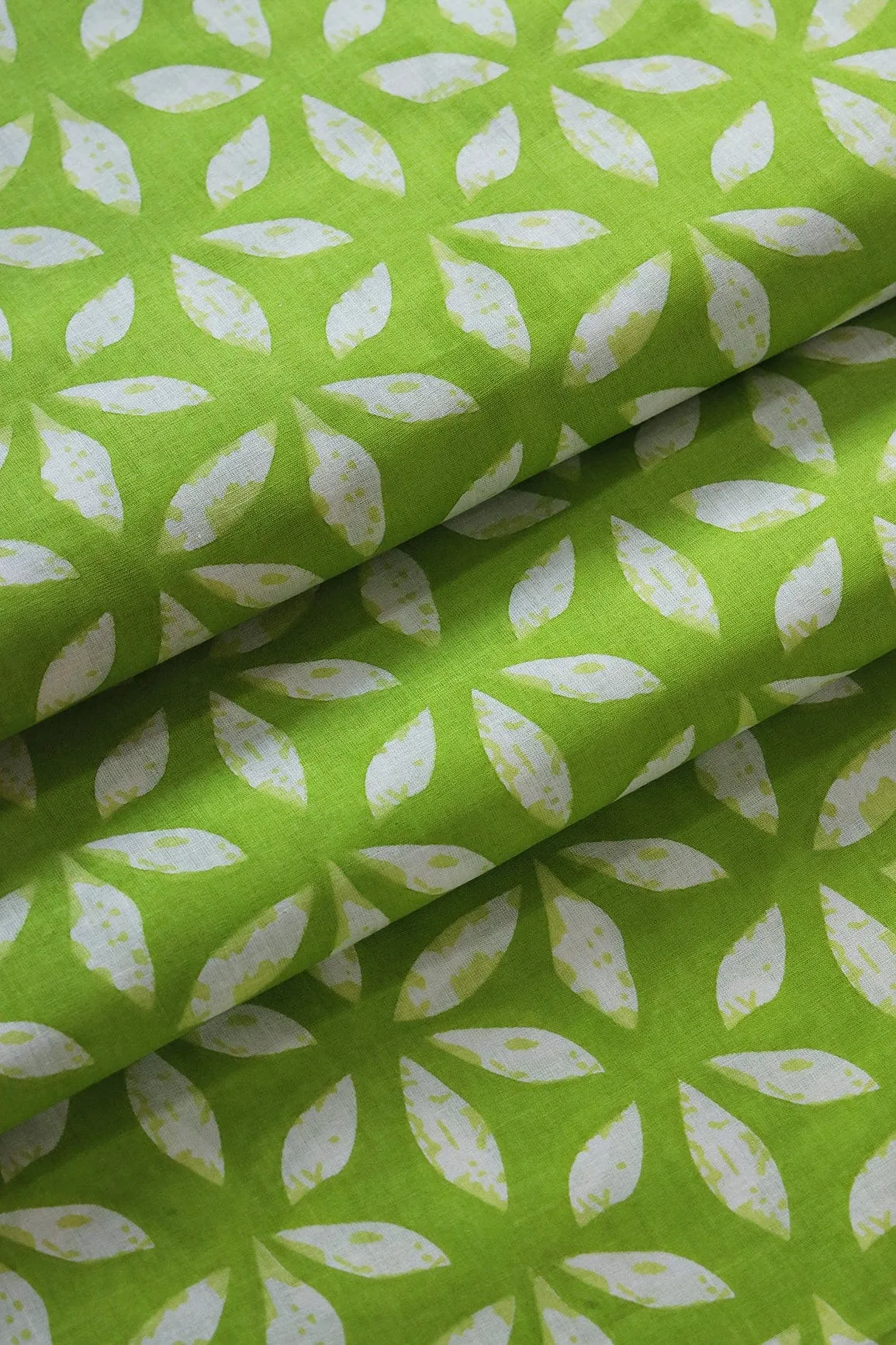 Parrot Green And White Leafy pattern Print On Pure Cotton Fabric